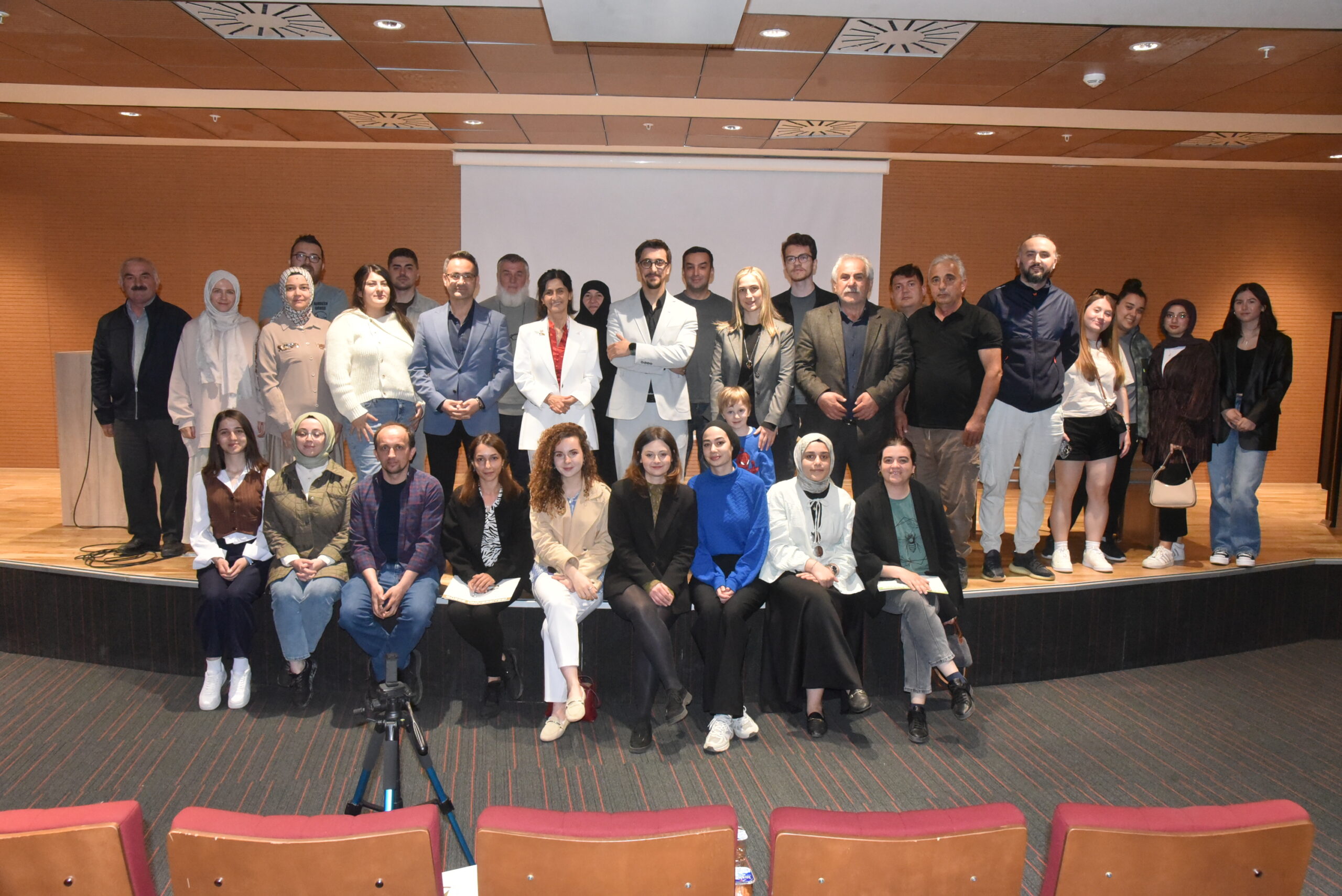 Modern ve Geleneksel Tıbbın Geleceği Düzce’de Masaya Yatırıldı