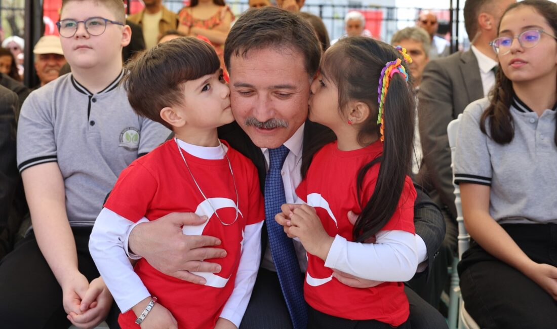 23 Nisan Ulusal Egemenlik ve Çocuk Bayramı Coşkuyla Kutlandı Vali Gökmen Çiçek, Kutlamalara
