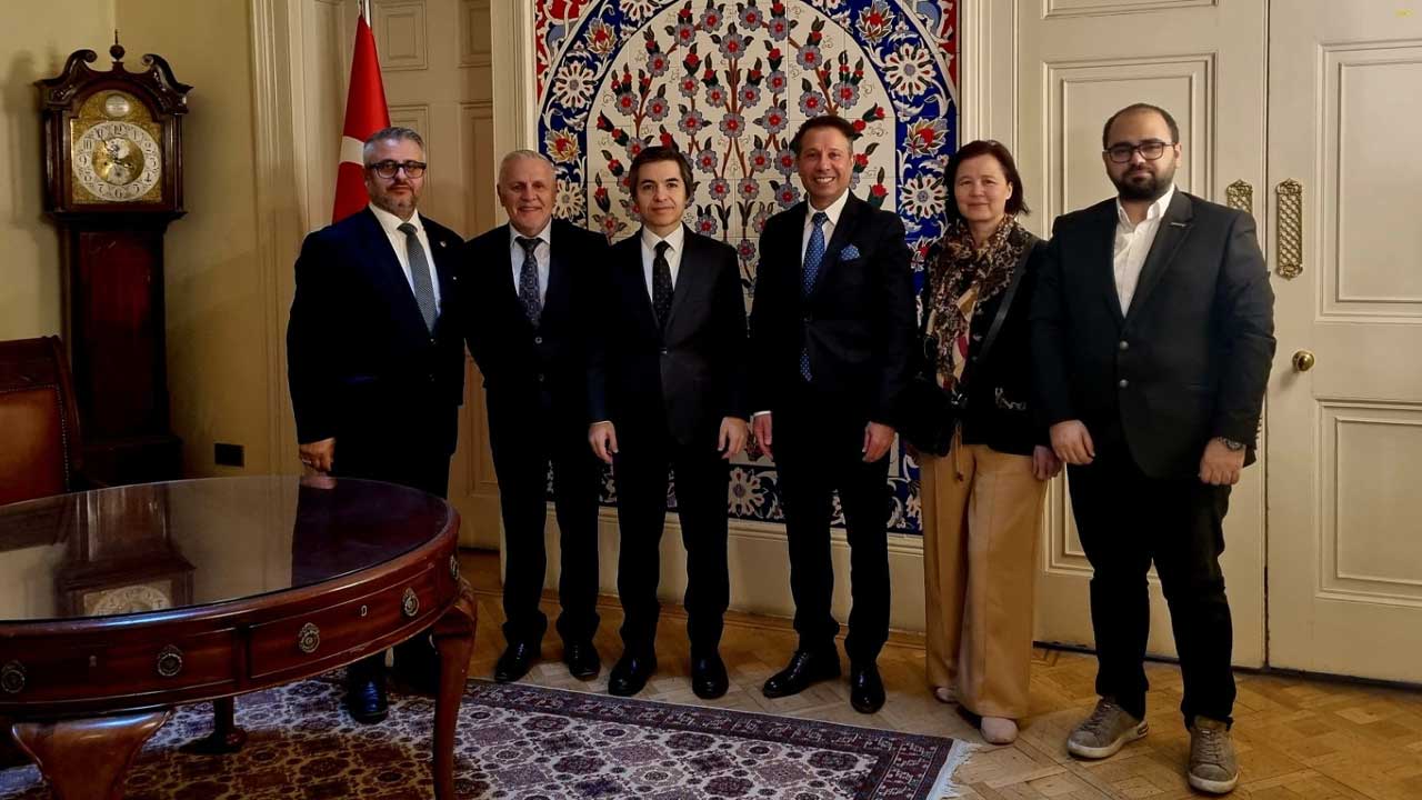 Global Business İşadamları Derneğinden Londra Büyükelçiliğine ziyaret