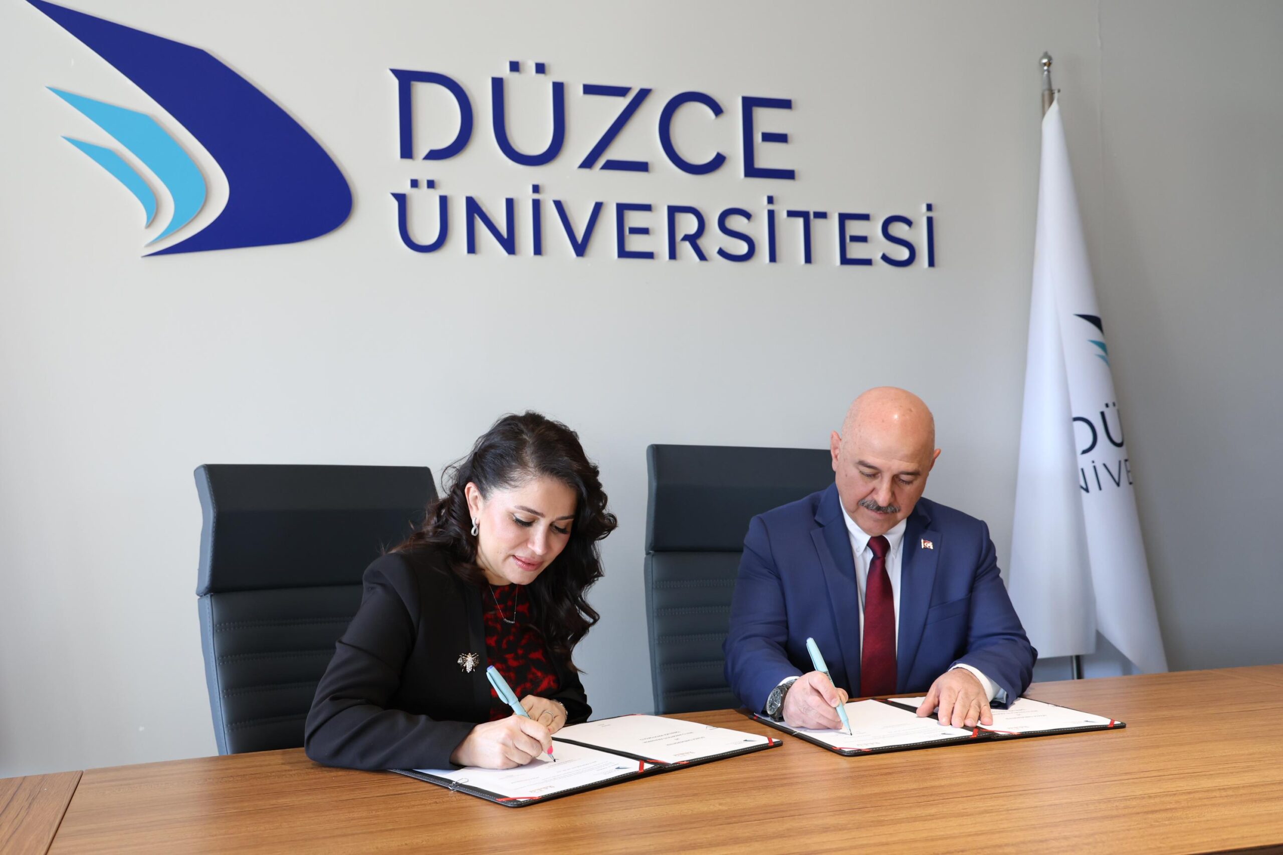 Düzce Üniversitesi ile BEE’O Propolis’ten Arı Ürünleri Üzerine Bilimsel İş Birliği