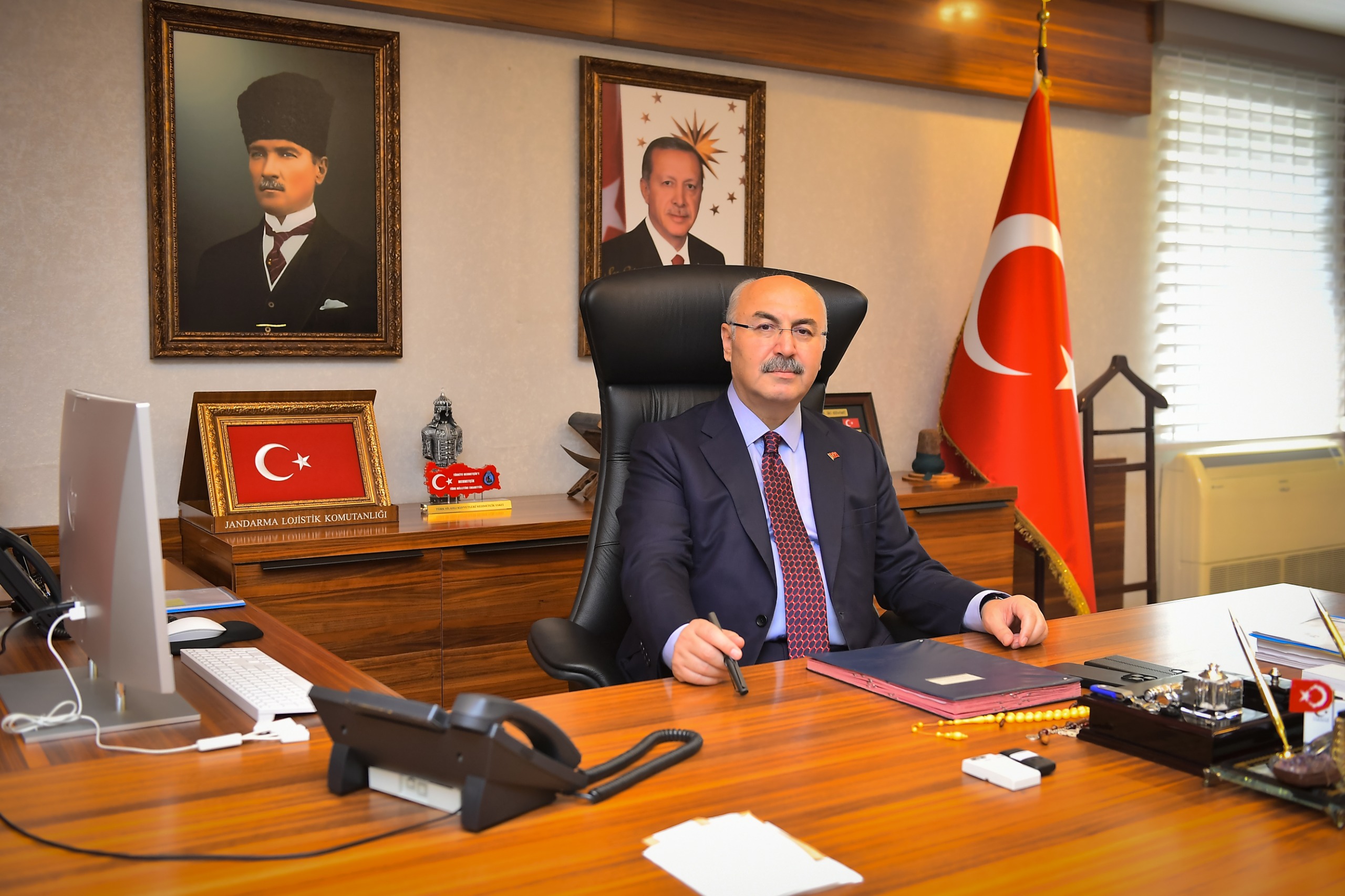 Adana Valisi Yavuz Selim Köşger’den 1 Mayıs Mesajı