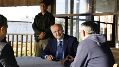Adana Valisi Yavuz Selim Köşger,