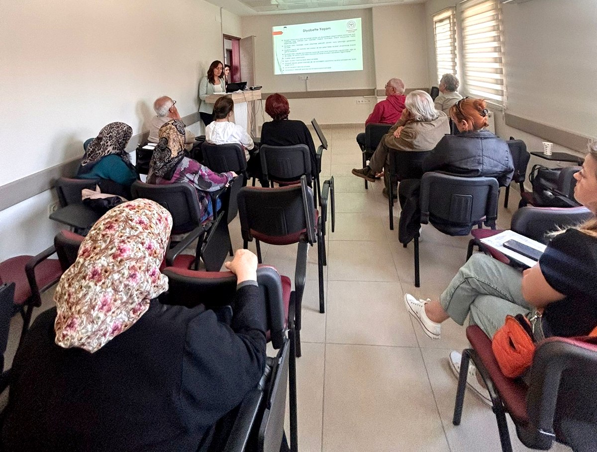 Gelibolu İlçe Sağlık Müdürlüğünden Obeziteyle mücadele semineri
