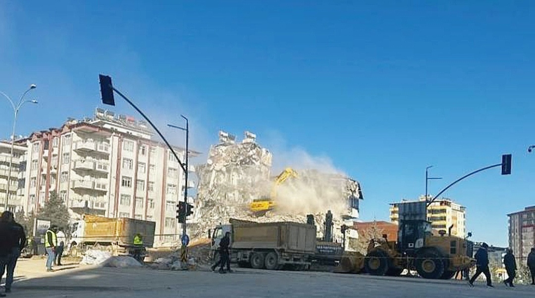 Gaziantep’te 25 Kişinin Hayatını Kaybettiği Pamukkale Sitesi Davasında Karar!