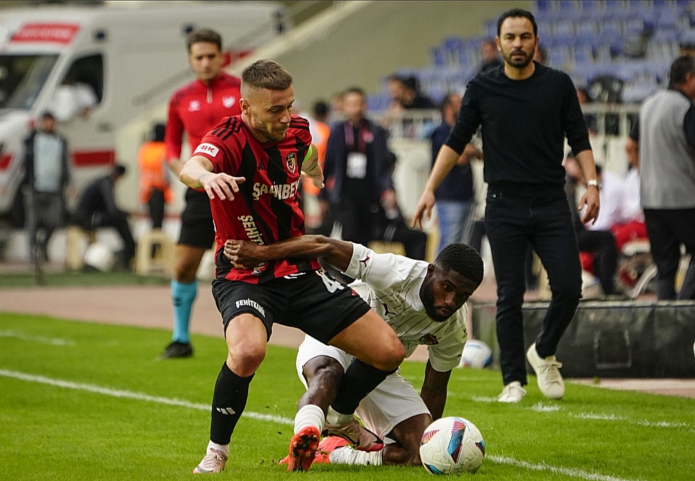 Gaziantep FK, Hatayspor’u 2-1 Mağlup Etti – Kritik Galibiyetle Yükselişe Geçti