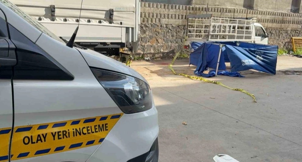 Gaziantep’te TIR Dehşeti: 7 Yaşındaki Çocuk Feci Şekilde Can Verdi!