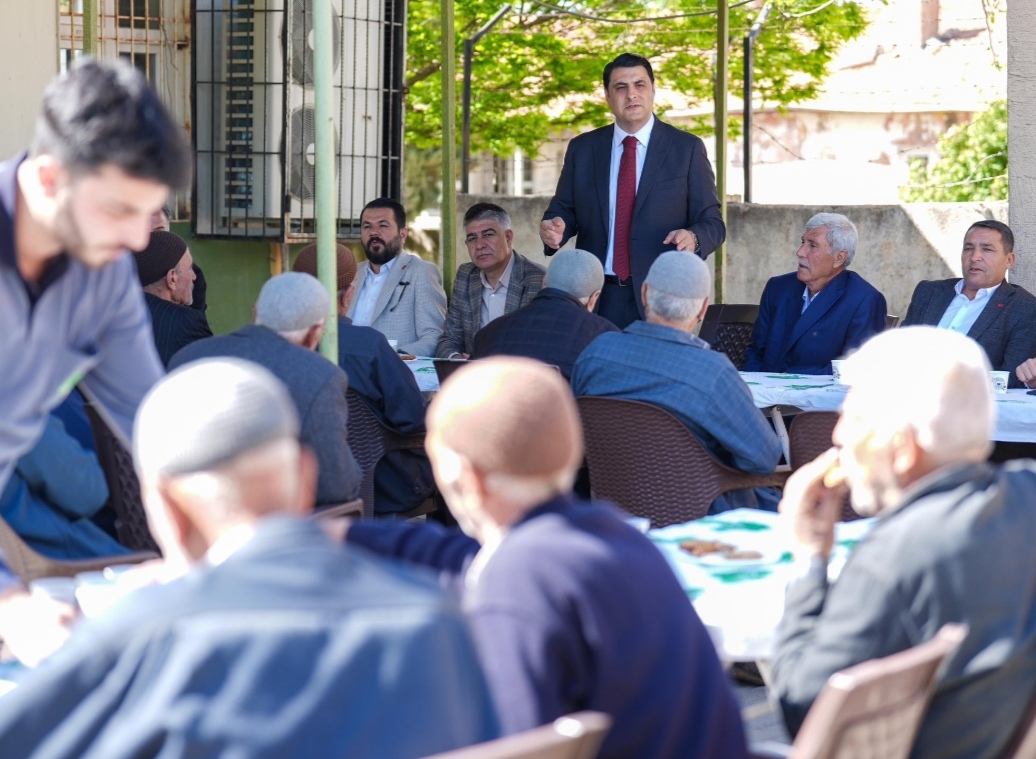 Şehitkamil Belediyesi’nden Mahalle Mahalle Ziyaret