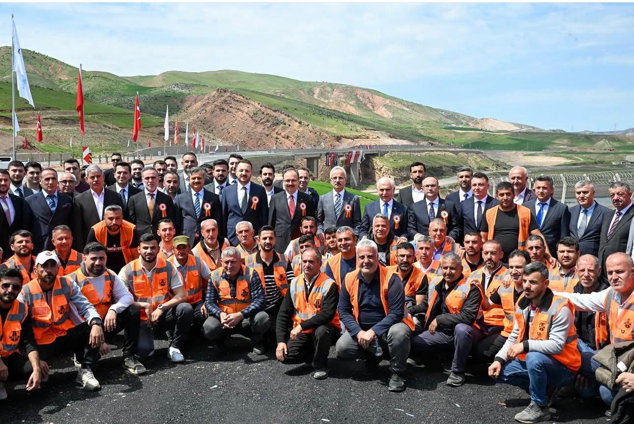 Siirt-Kurtalan ve Havalimanı Bağlantı Yolu Hizmete Açıldı: Ulaşımda Yeni Bir Dönem Başladı