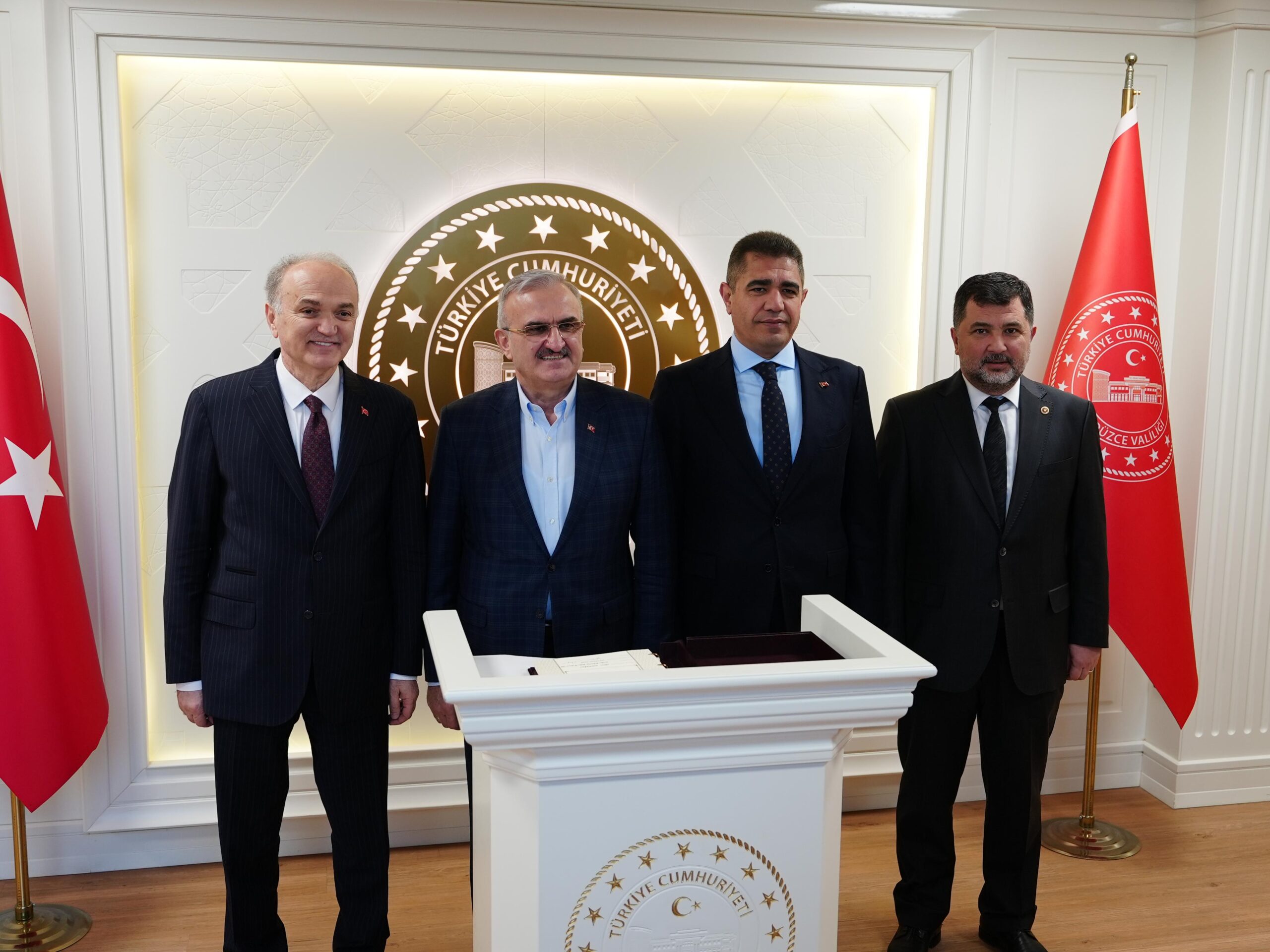 Bakan Yardımcısı Münir Karaloğlu, Düzce’de