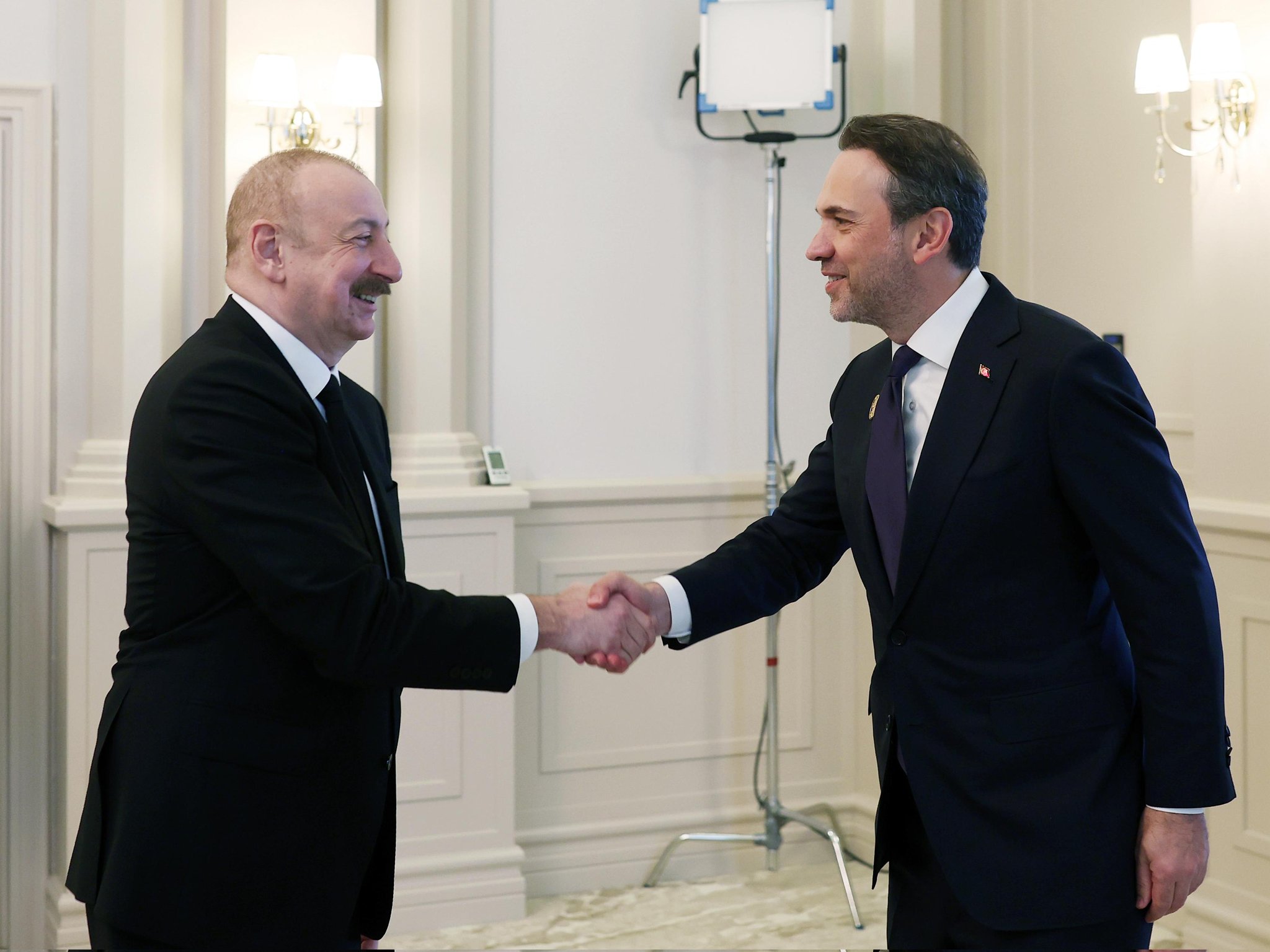 Türkiye ve Azerbaycan Arasındaki Enerji Ortaklığı Derinleşiyor