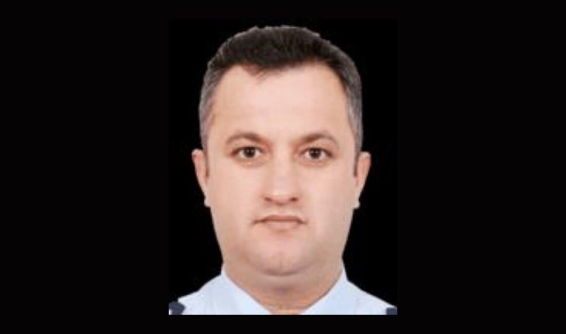 İskenderun’da Görevli Polis Alışverişte Kalp Krizi Geçirerek Hayatını Kaybetti AVM’de Alışveriş Yaparken Fenalaştı