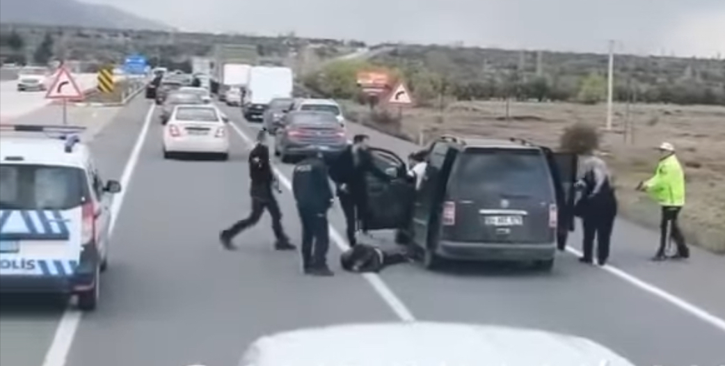 Afyonkarahisar’da Suç Çetesine Darbe: Sandıklı’da Nefes Kesen Operasyon!