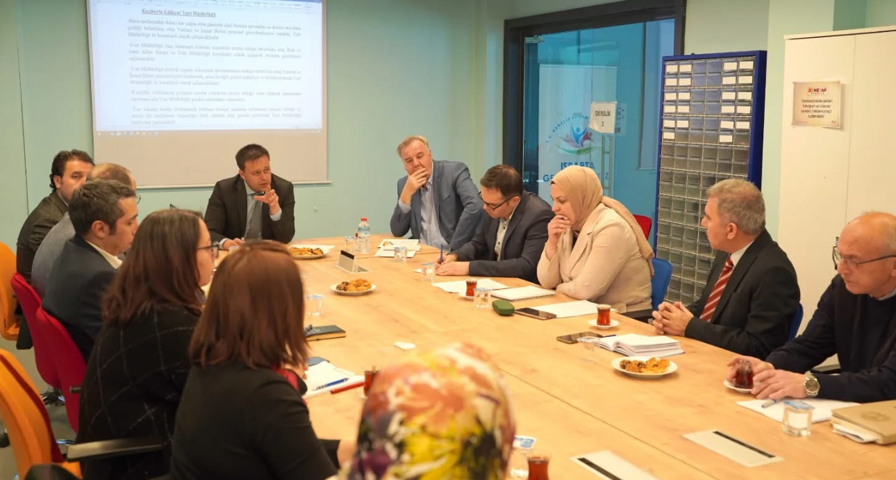 Isparta’da Yurt Hizmetlerinde Kalite Artışı İçin Değerlendirme Toplantısı Yapıldı