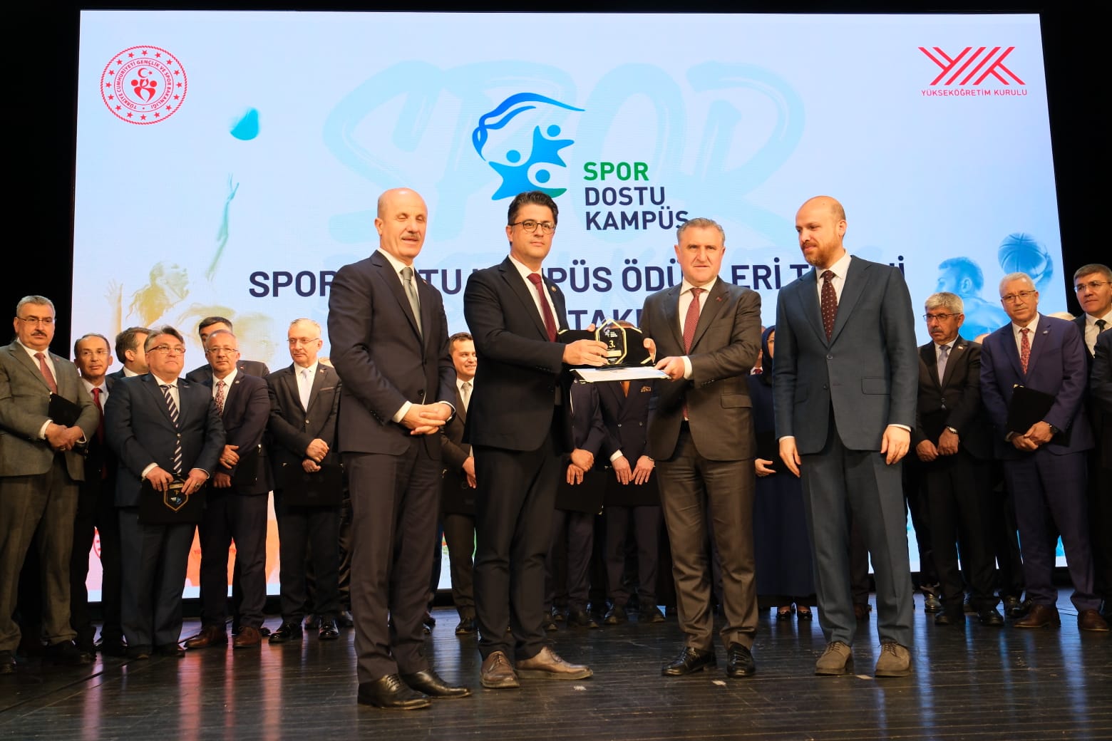 ÇOMÜ, Spor Dostu Kampüs Ödülleri’nde Türkiye’nin En İyi İlk Üç Üniversitesi Arasında
