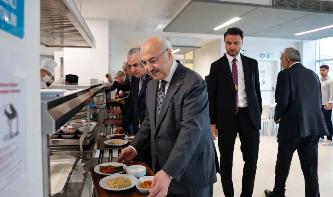 Vali Köşger’den Emekçilere 1