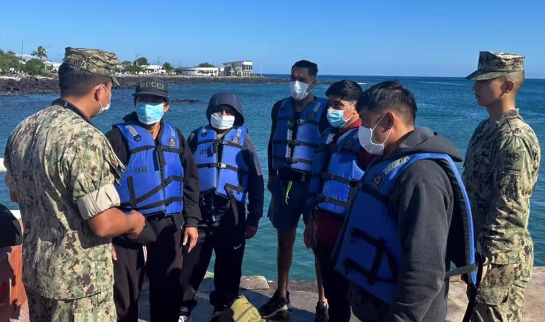 Açık Deniz Kabusu: İletişim