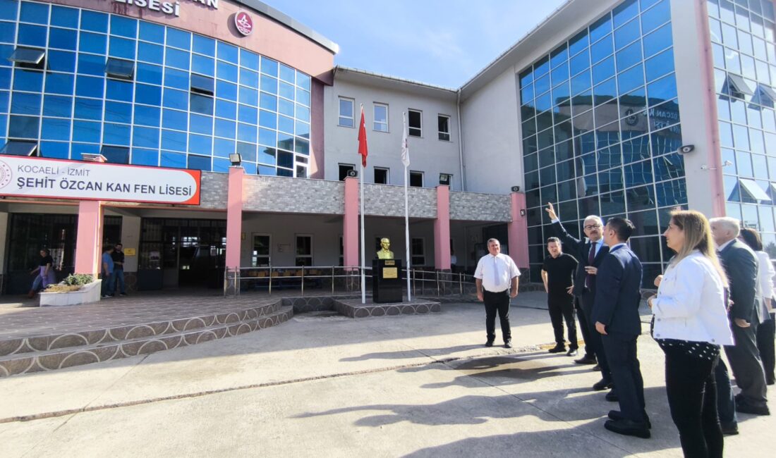 Kocaeli Valisi Aktaş, İzmit Şehit Özcan Kan Fen Lisesi’nde İncelemelerde Bulundu Vali Aktaş, İzmit Şehit