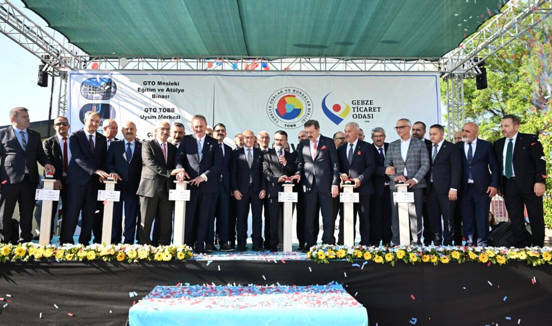 Vali Aktaş, G.T.O.Tarafından Hayata Geçirilen Projelerin Açılış ve Temel Atma Törenine Katıldı Gebze Ticaret Odası tarafından