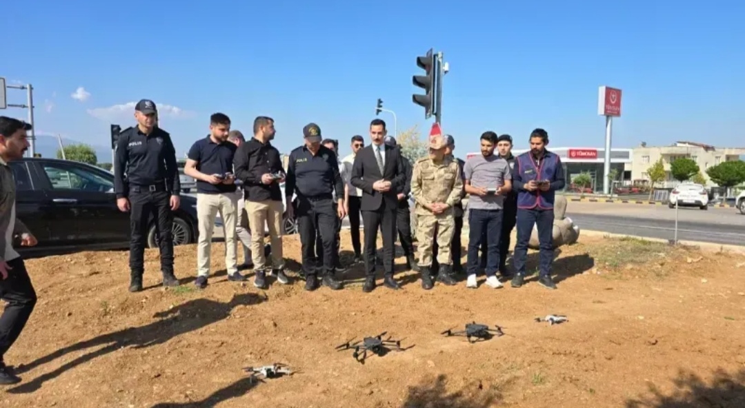 Gaziantep Trafiğine Dron Destekli Yoğun Denetim: 6 Bin 787 Araç Denetlendi!