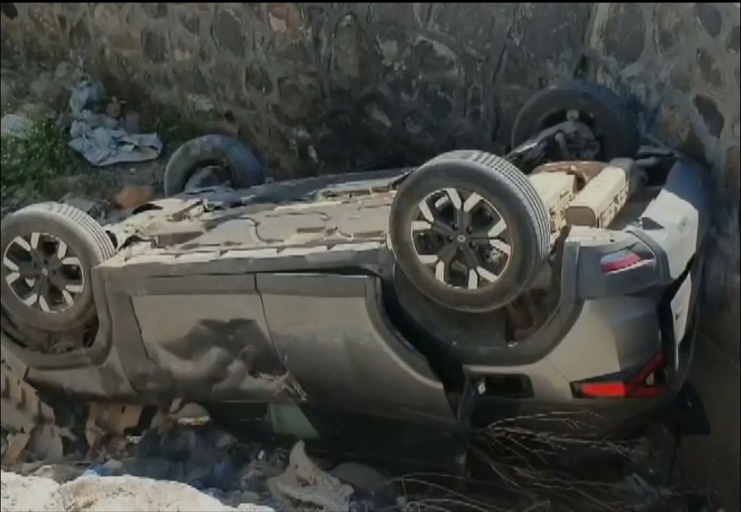 Gaziantep Yavuzeli’nde Kaza: 4 Kişi Yaralandı!