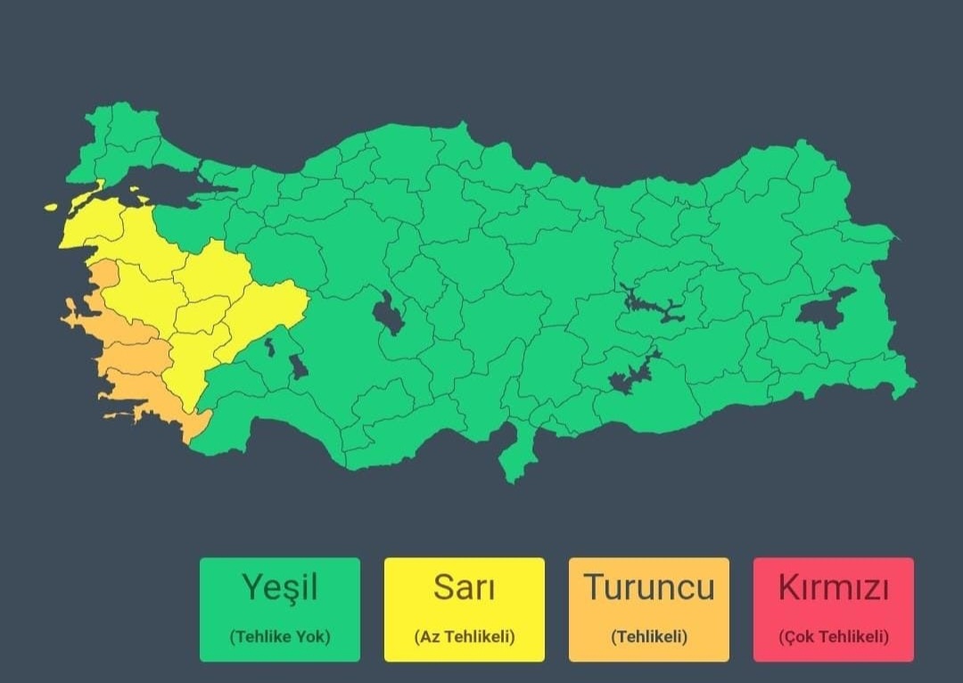 İçişleri Bakanlığı’ndan 10 Şehre Fırtına Uyarısı: 3 İl “Turuncu”, 7 İl “Sarı” Kategoride