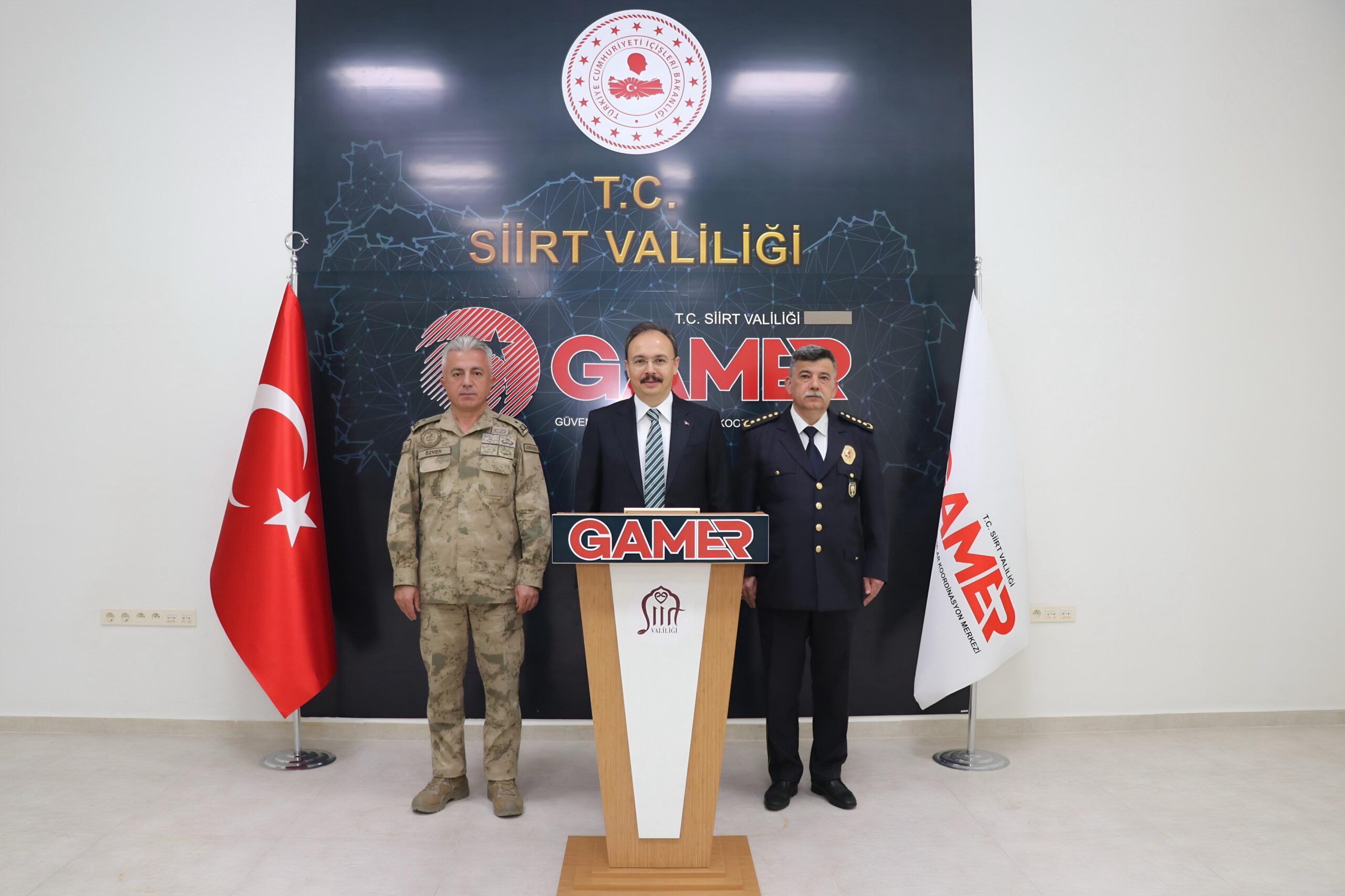 Siirt Nisan Ayı Güvenlik ve Asayiş Değerlendirme Toplantısı Gerçekleştirildi