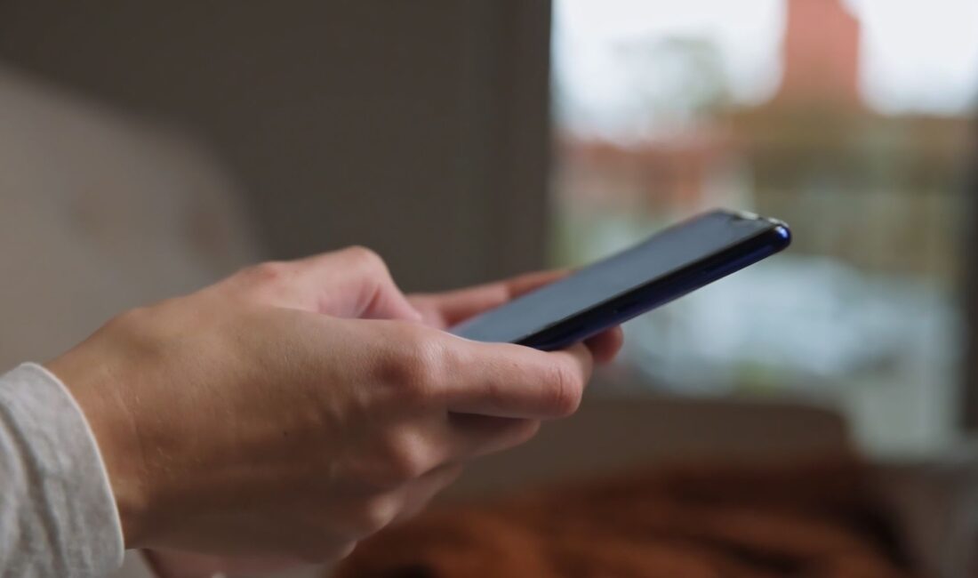 Türkiye’de Sosyal Medya Kullanımı Artıyor: Günde 2 Saat 43 Dakika Sosyal Medyada Geçiyor Bakan Uraloğlu Dijital 2025