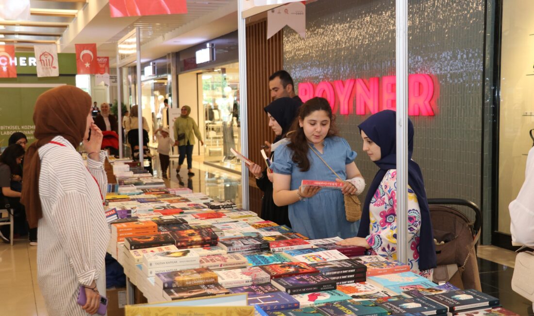 Gençlik Haftasında Kitap ve