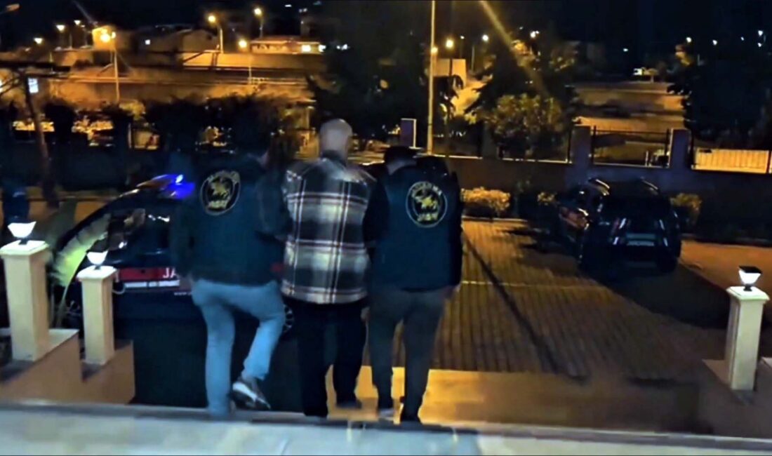 Uluslararası Operasyonlarla İki Kaçak