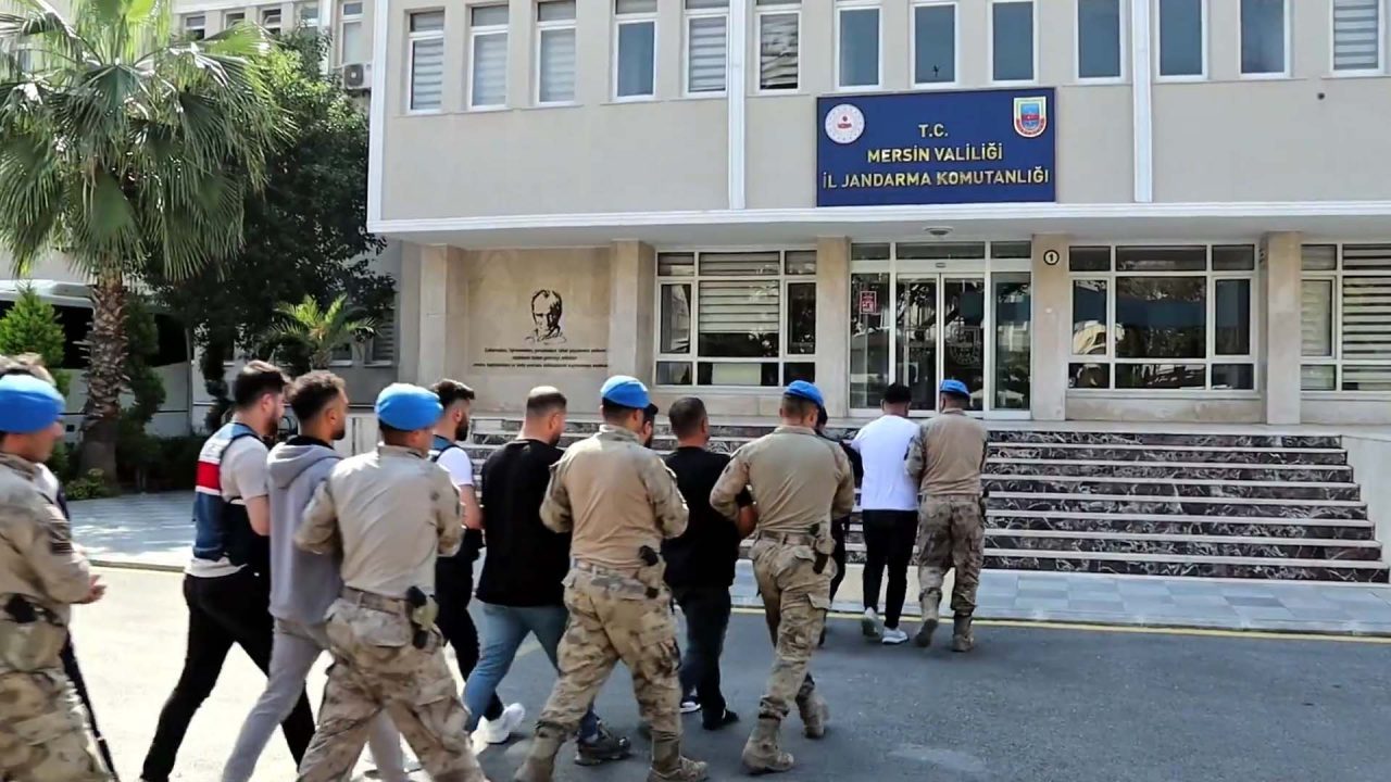 Mersin’de Uyuşturucuya Darbe: ‘Narkokapan’ Operasyonunda 84 Torbacı Tutuklandı