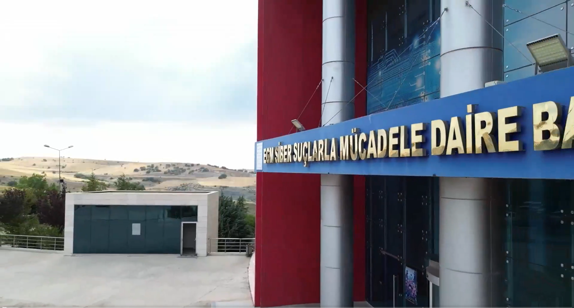 Siber Suçlara Büyük Darbe: 39 İlde 568 Şüpheli Yakalandı