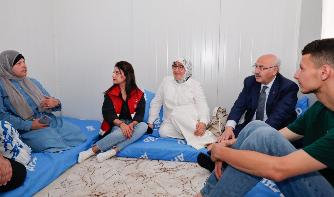 SÜMEYYENUR ALP – TEKHA