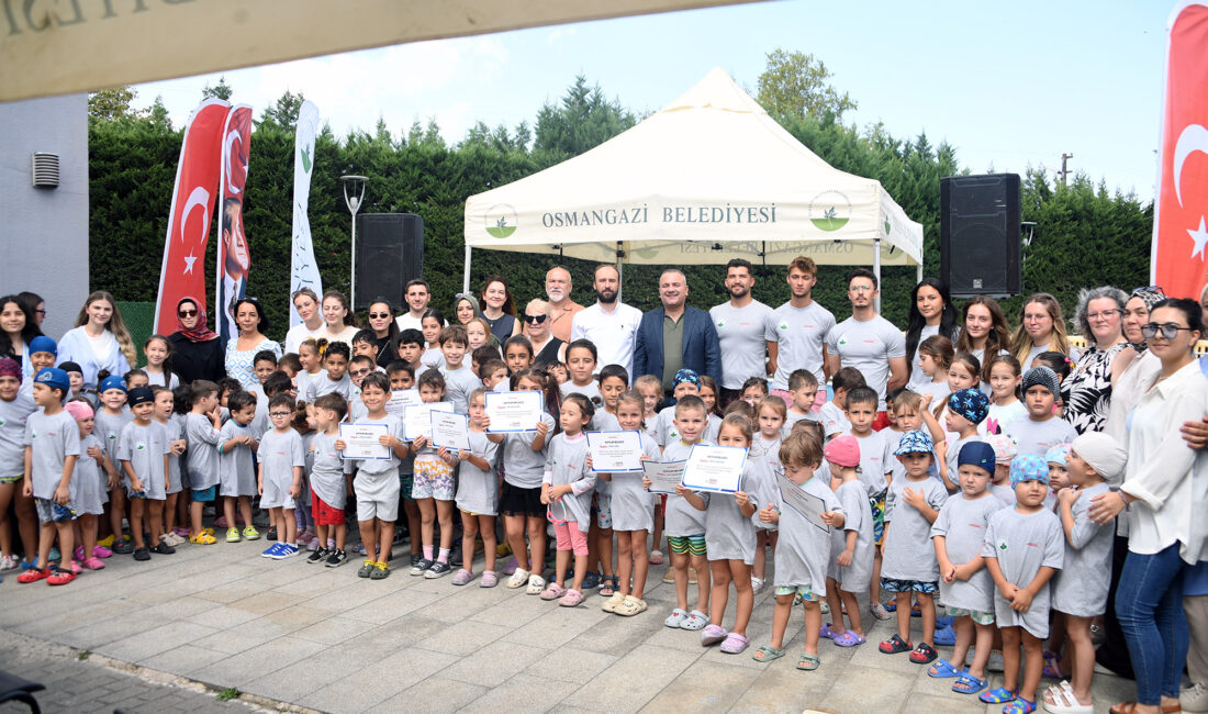 Osmangazi’de Minikler Yaz Tatilinde Yüzme Öğrendi SÜMEYYENUR ALP – TEKHA