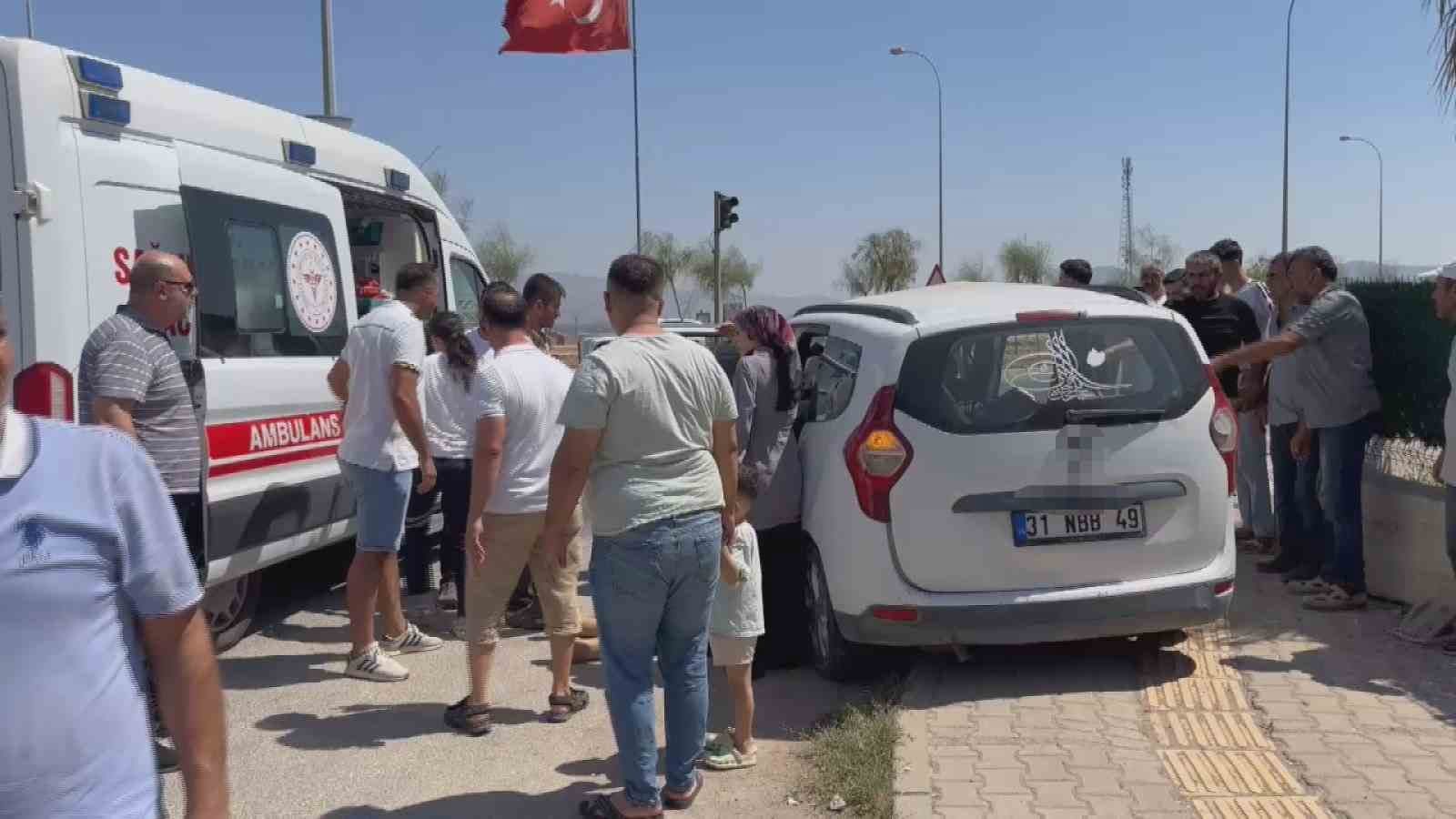 Düğün Yolunda Feci Kaza: 3 Ölü