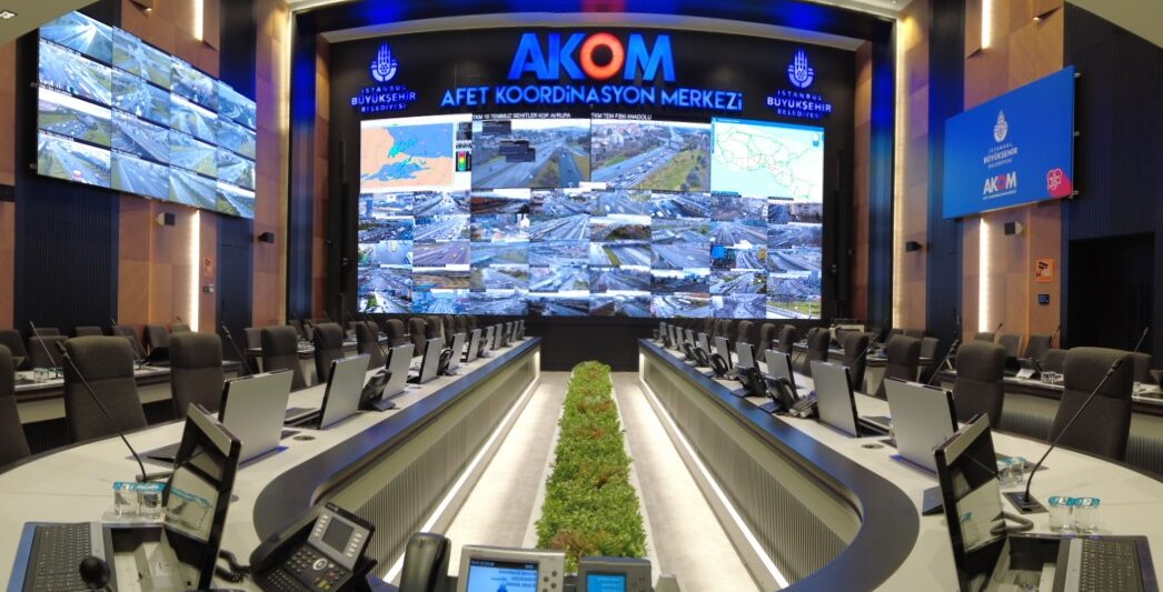 AKOM Uyardı: İstanbul’da Fırtına Ve Kuvvetli Sağanak Bekleniyor