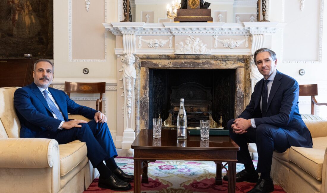 İRLANDA / TEKHA Dışişleri