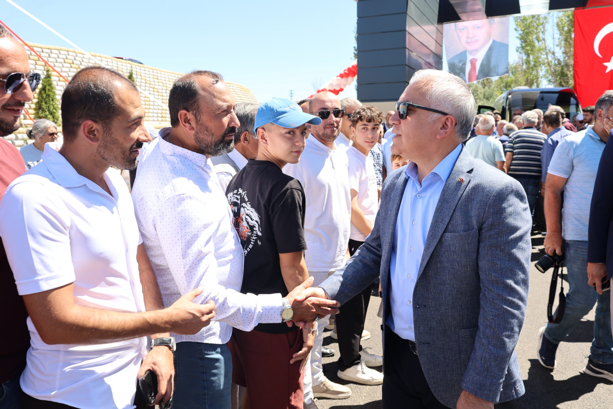 Hafik Gölü Yeni Yüzüyle Turizme Açıldı