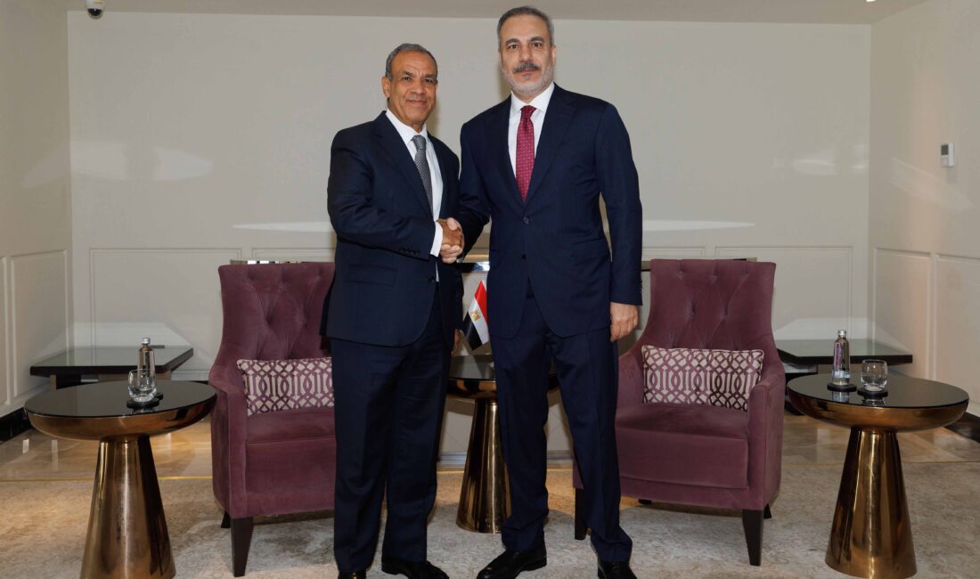 Dışişleri Bakanı Hakan Fidan, Suudi Arabistan’da Mısır Dışişleri Bakanı ile Görüştü SUUDİ ARABİSTAN / TEKHA