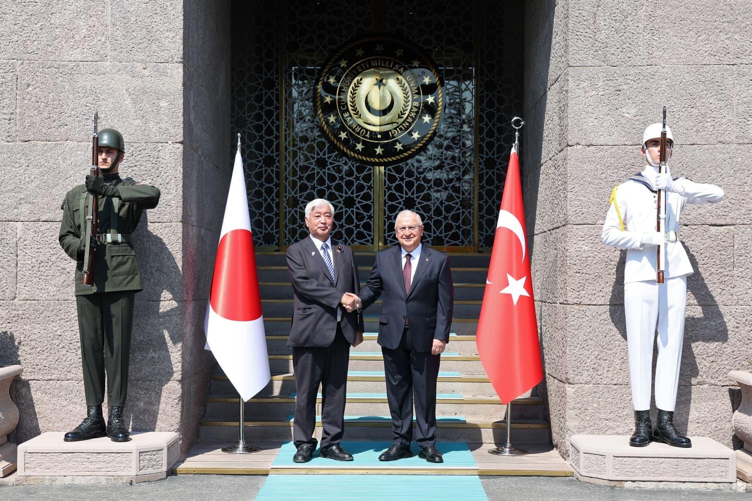 Milli Savunma Bakanı Yaşar Güler, Japonya Savunma Bakanı Gen Nakatani ile Görüştü