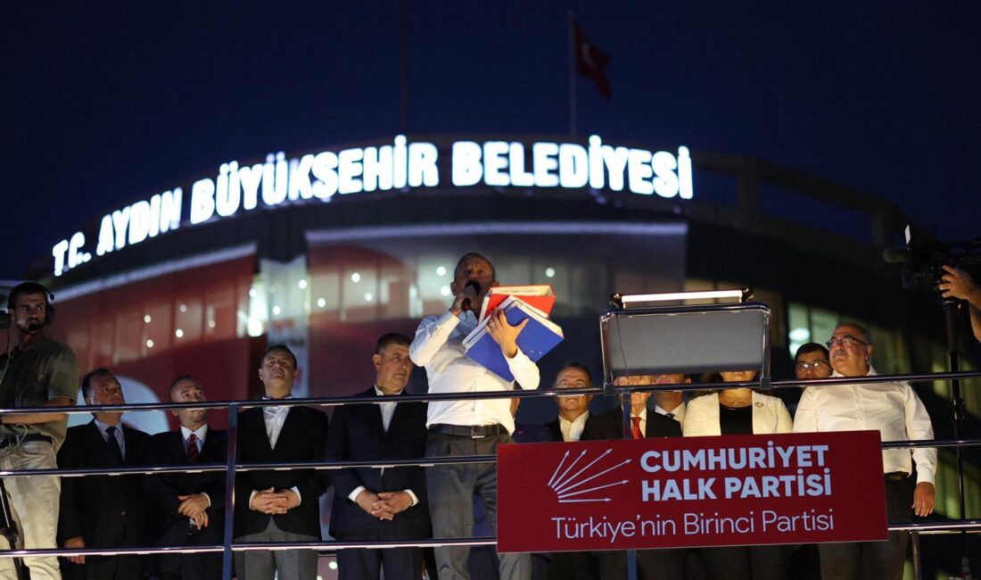 CHP Genel Başkanı Özgür Özel: “Aydın, Milli İradenin Kalesidir” AYDIN / TEKHA Aydın’da