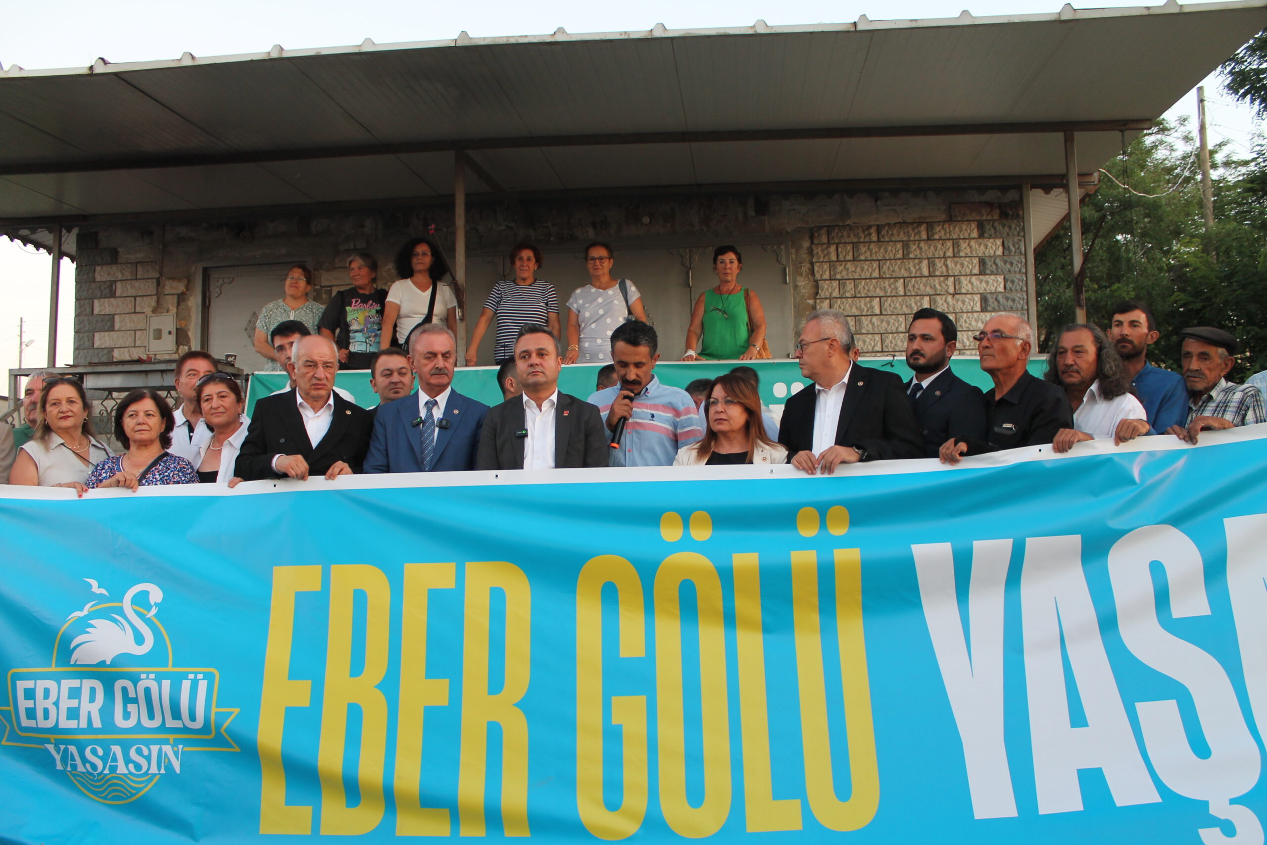 CHP Milletvekillerinden Eber Gölü Yaşasın Hareketi’ne Destek