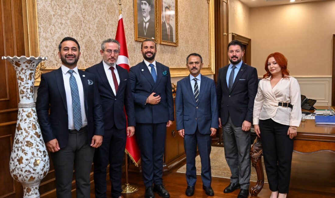 İdari İşler Yöneticileri Derneği Yönetiminden Vali İlhami Aktaş’a Ziyaret ELİF KÖKTÜRK – KOCAELİ