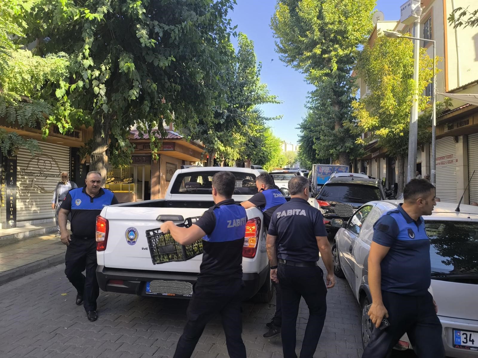 Siirt’te Zabıta Denetimleri: 348 İş Yeri Kontrol Edildi, 9 İş Yerine Ceza Verildi!