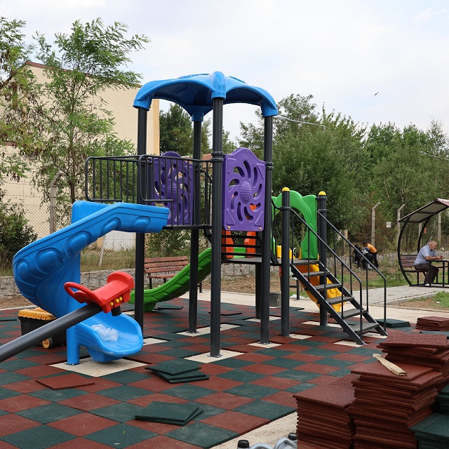 Ağrı Belediyesi’nden Fatih Mahallesi’ne Yeni Yaşam Alanı