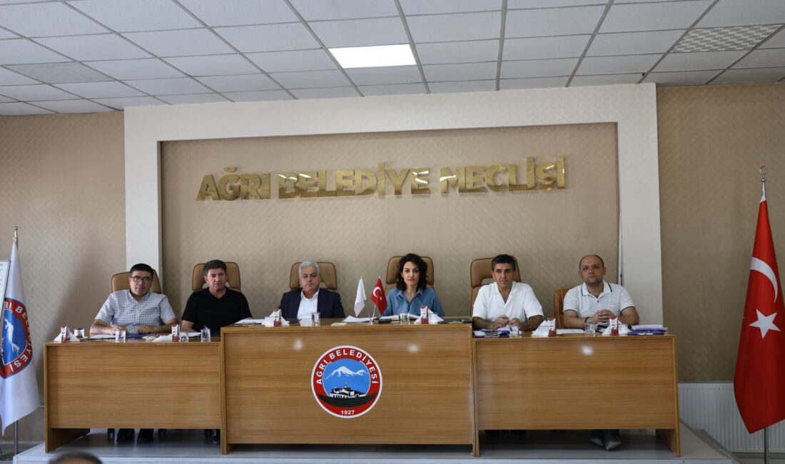 Ağrı Beledi̇yesi̇ Memur Ve Kadrolu İşçi̇leri̇n Banka Promosyon İhalesi̇ Yapıldı Servet ARSLAN/AĞRI-TEKHA Ağrı Belediyesi’nde