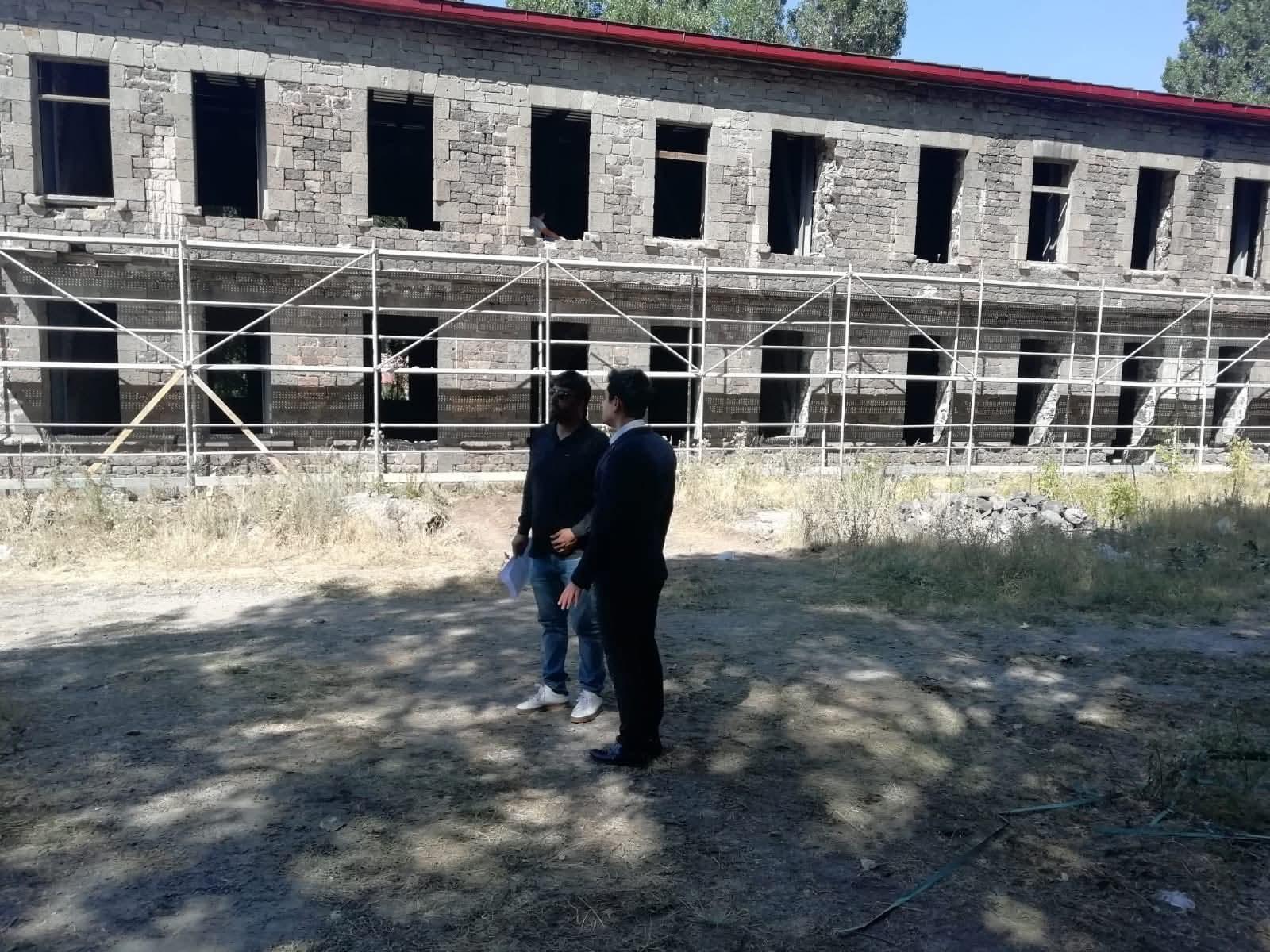 Kaymakam Muhammed Emin Tutal, Yeni Hükümet Konağı Restorasyon Projesini Yerinde İnceledi