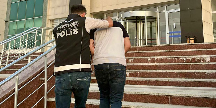 Kars Emniyet Müdürlüğü’nden Uyuşturucu Madde Operasyonu: 8 Yıl 4 Ay Hapis Cezalı Şahıs Yakalandı