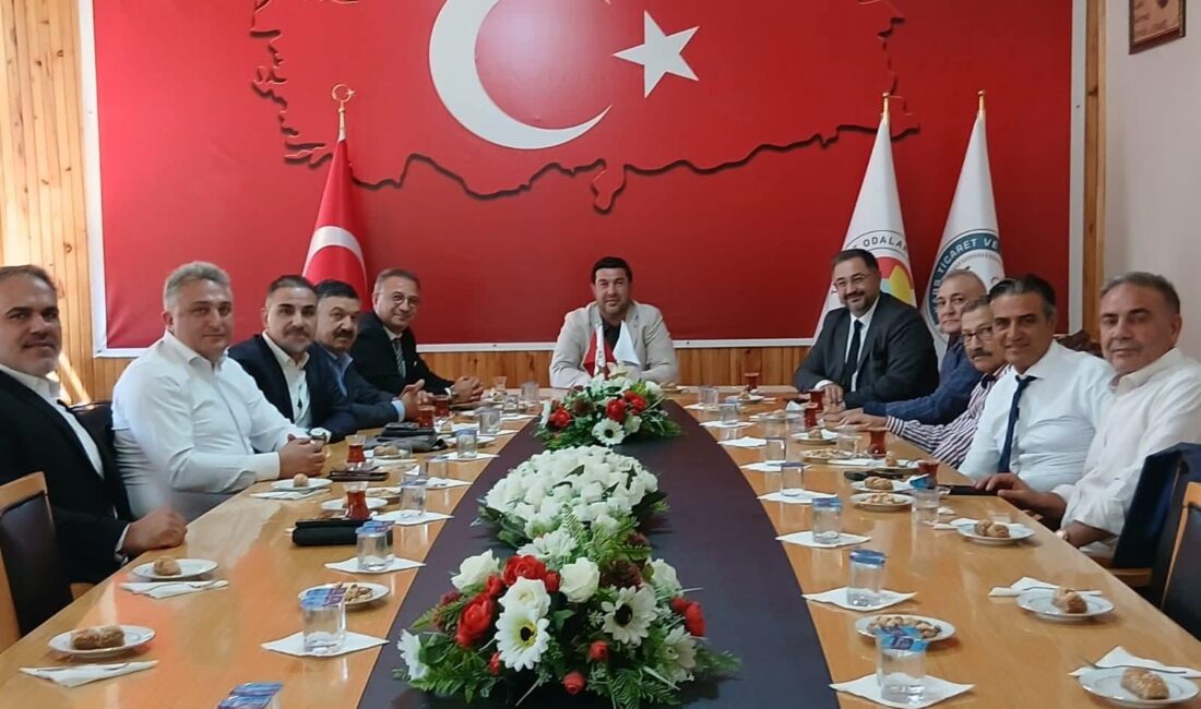 Gazi Kars Vakfı’ndan KATSO’ya Ziyaret CEM DAŞDELEN- KARS /