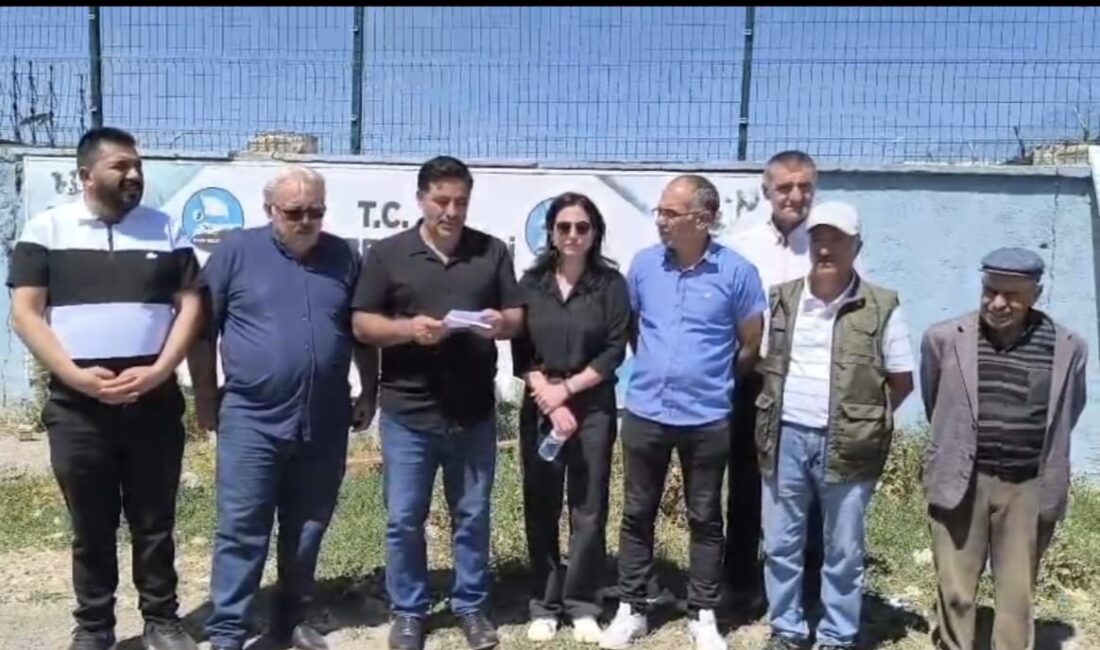 DEM Parti Heyeti Kars Hayvan Barınağında Yaşanan Olayı Kınadı CEM DAŞDELEN- KARS /
