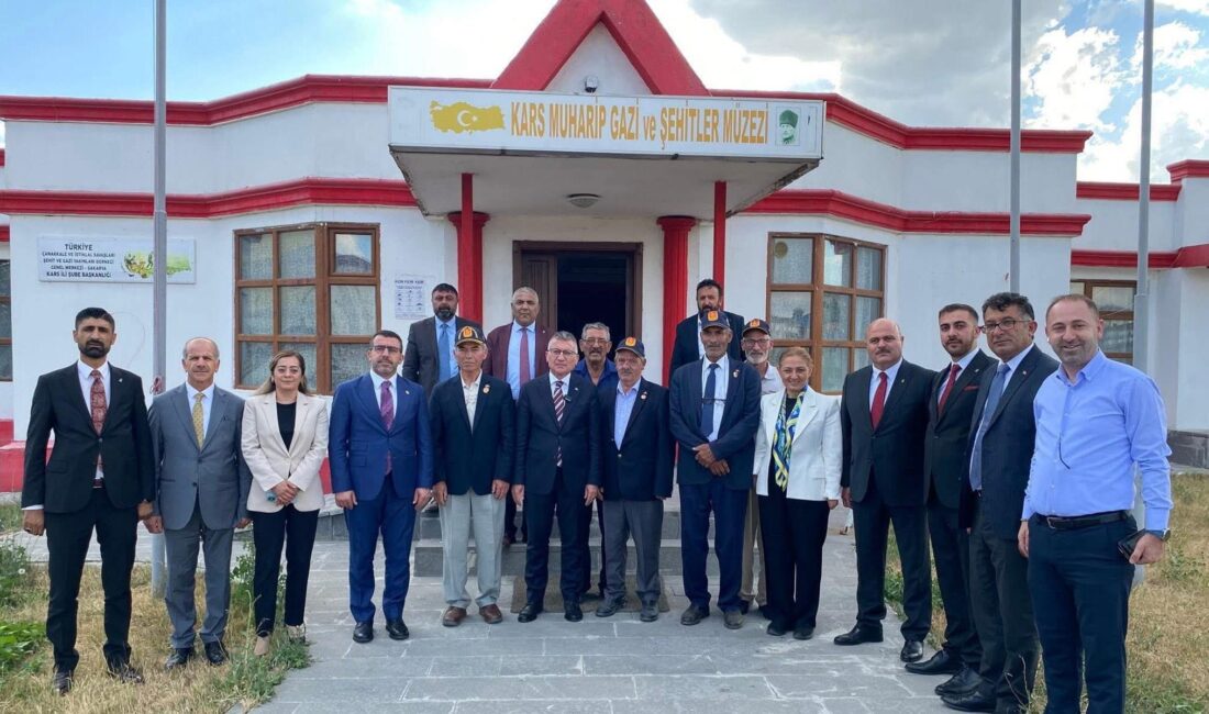 AK Parti Grup Başkanı Abdullah Güler’den Kars Muharip Gaziler Derneği’ne Anlamlı Ziyaret CEM DAŞDELEN- KARS /